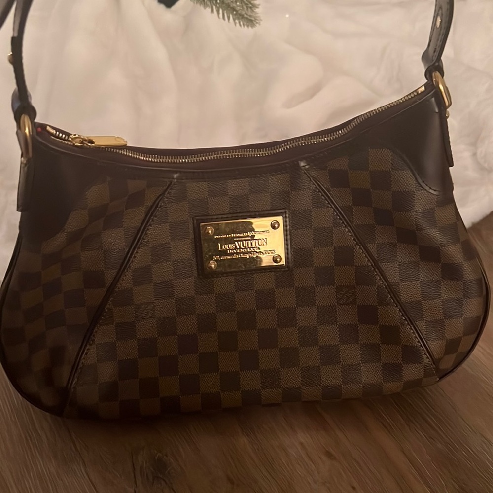 Louis Vuitton Thames shoulder bag pm AUTHENTIC!!